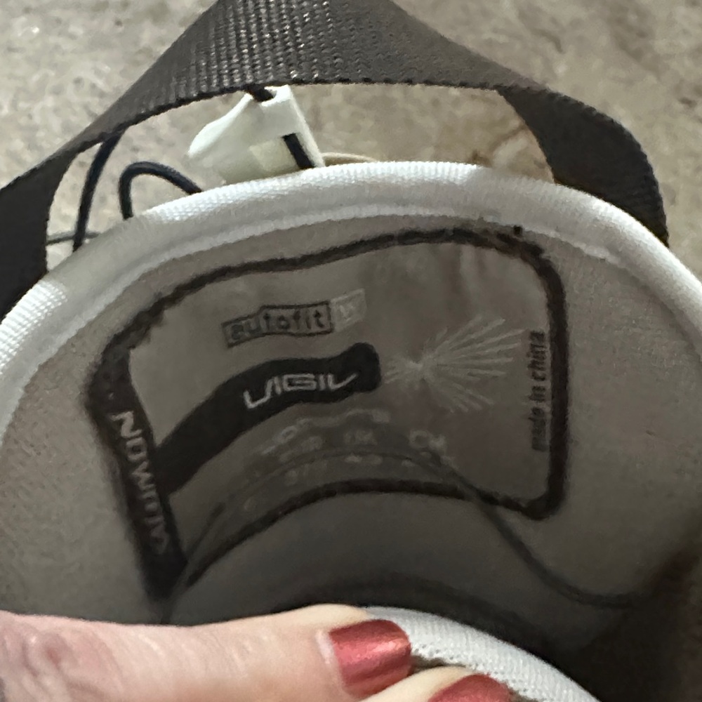 Salomon Women's Snowboard Boots in Light Gray White Black Laces LN snow board - Picture 7 of 7
